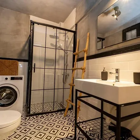 Appartement Cosy Studio With Garden Balcony Istambul